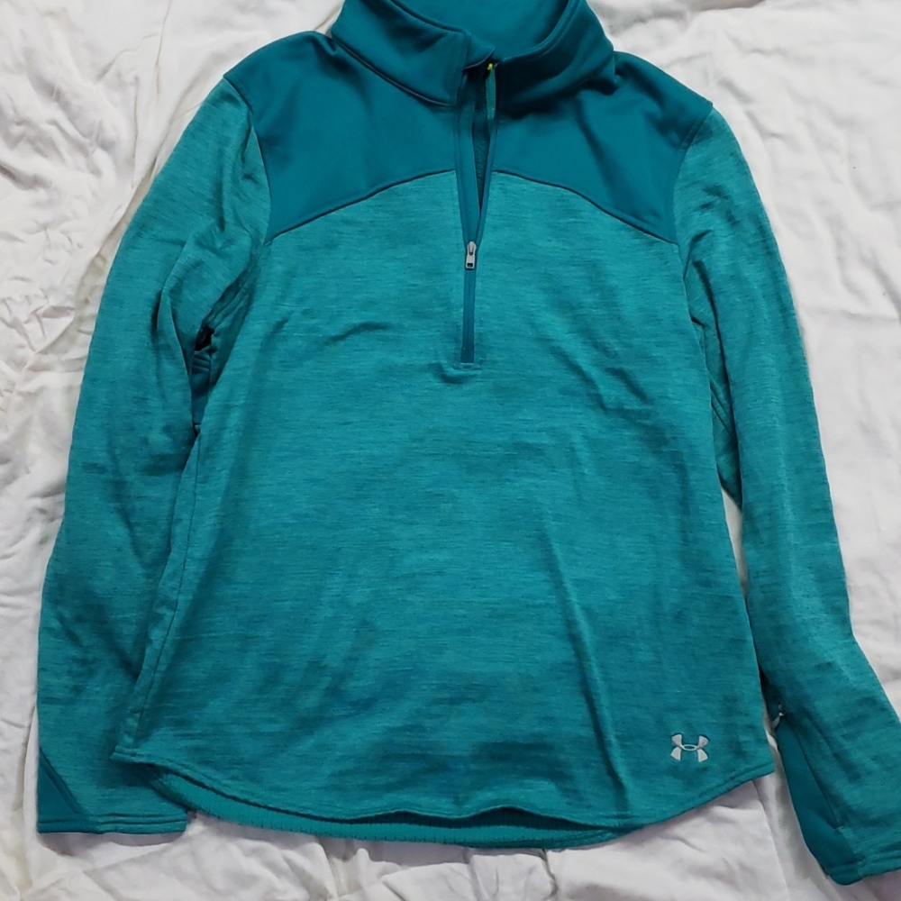 Half zip pullover